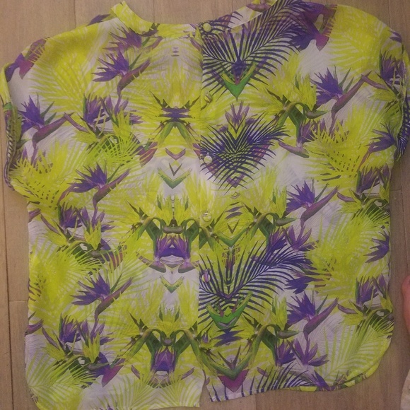 Jennifer Lopez see thru swag top - Picture 3 of 4